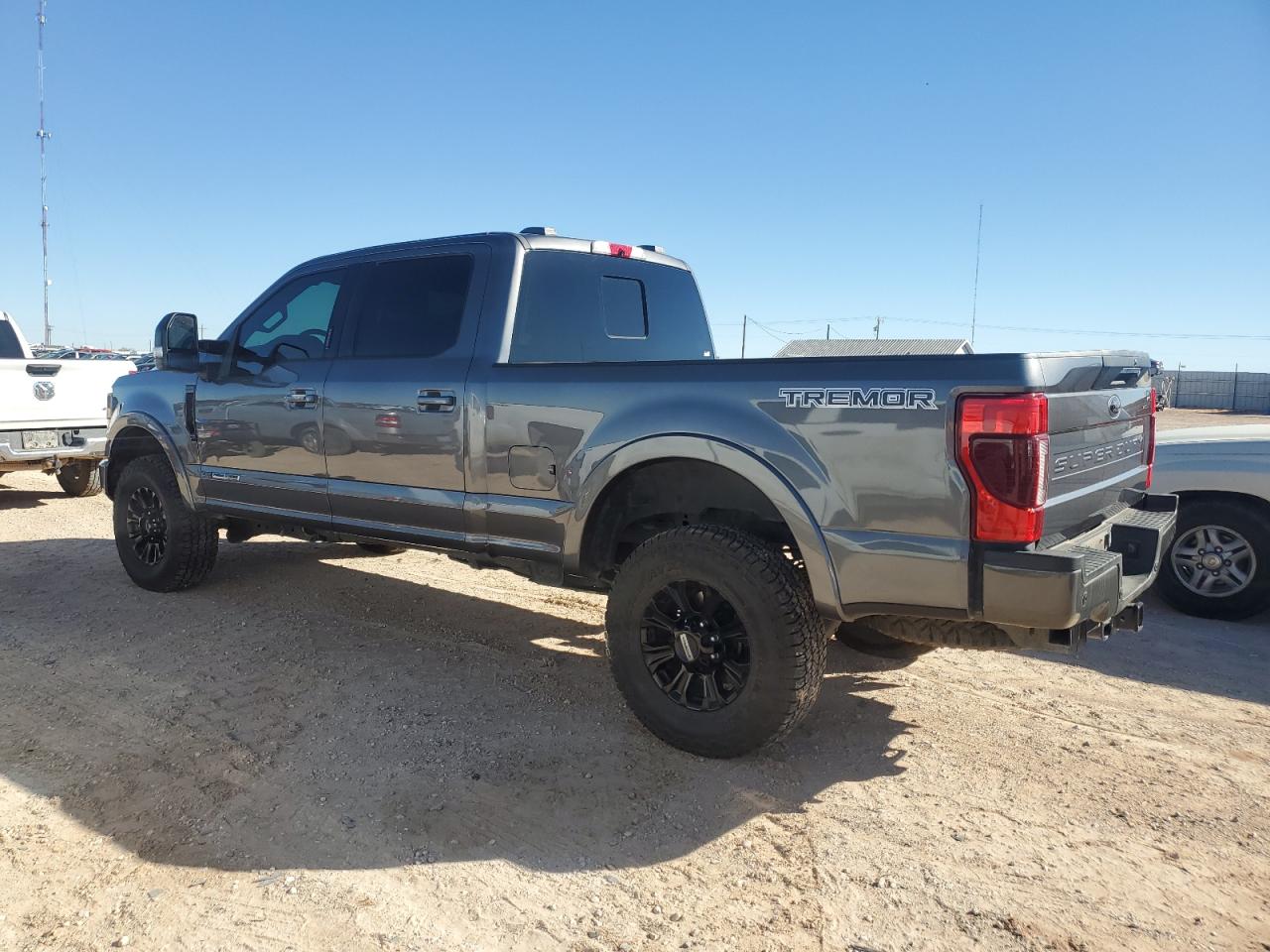 2021 Ford F250 - Image 2