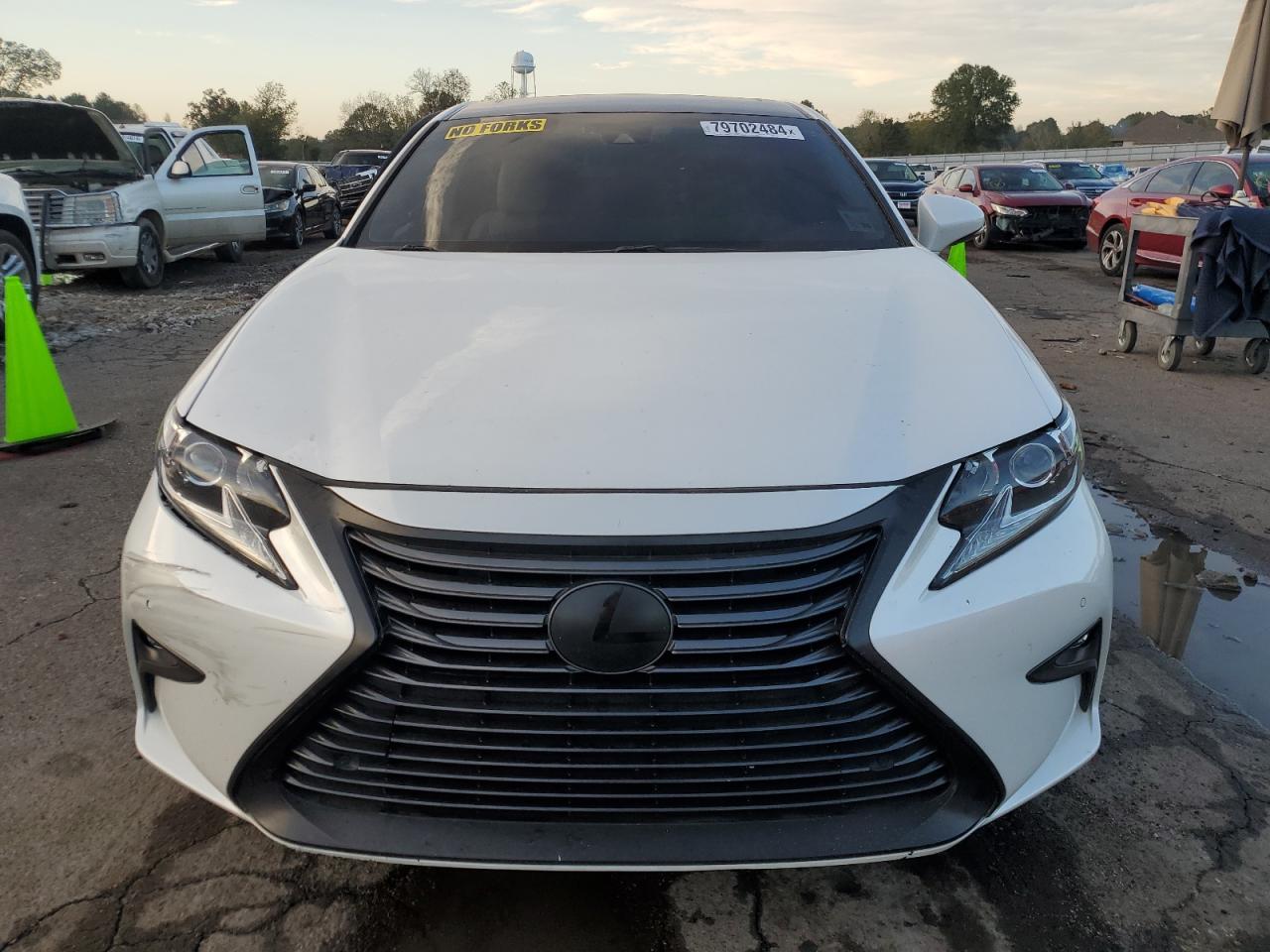 VIN 58ABK1GG5HU047593 2017 LEXUS ES350 no.5