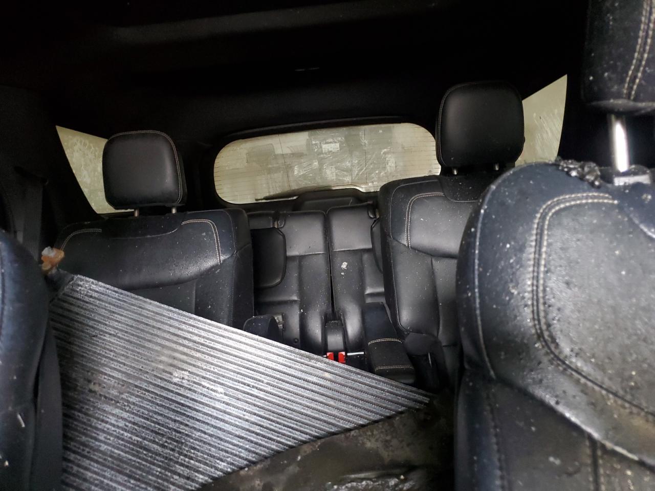 2020 Ford Explorer - Image 10