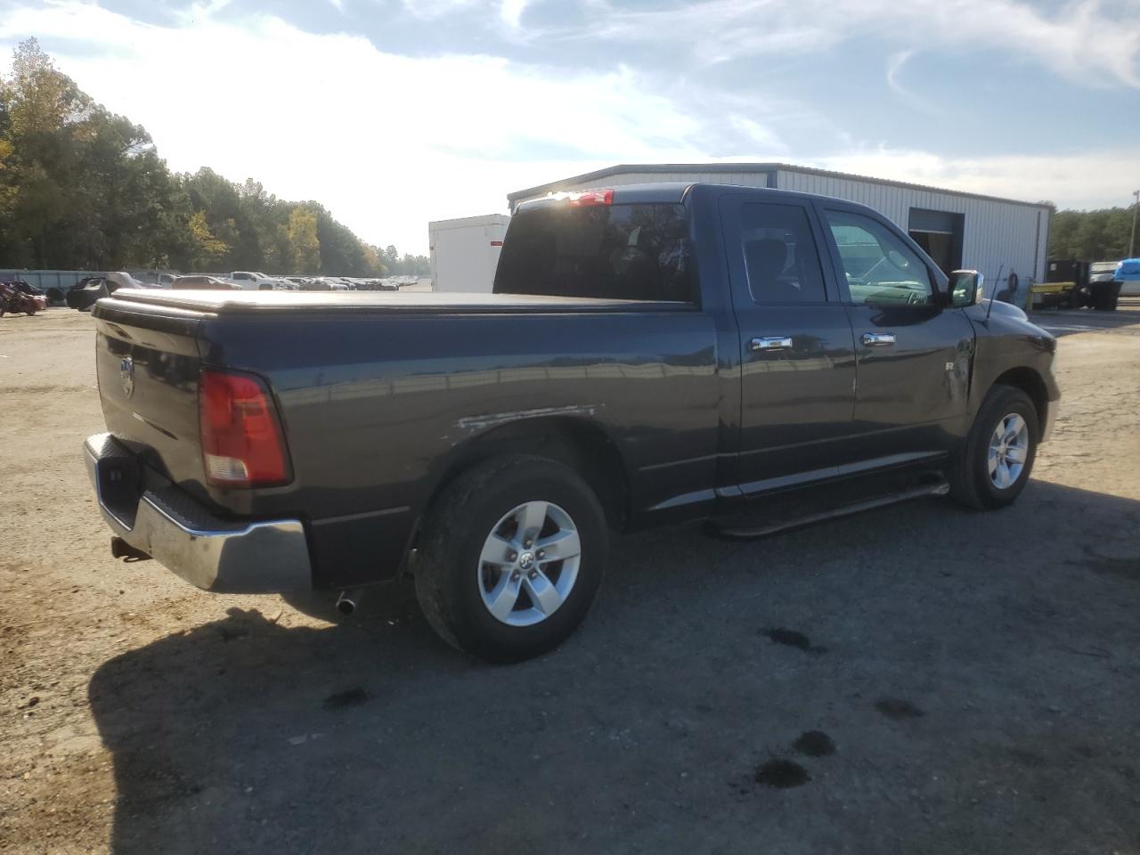 2013 RAM 1500 - Image 3