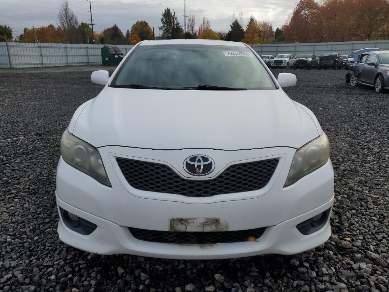 2010 Toyota Camry - Image 5