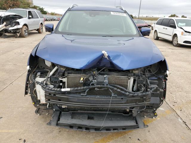  NISSAN ROGUE 2017 Blue