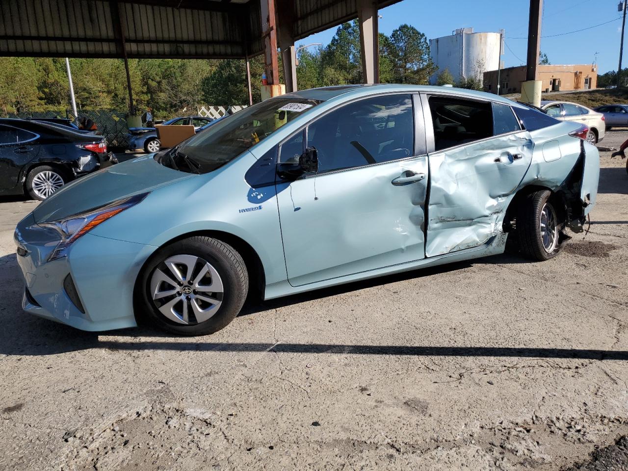 2017 TOYOTA PRIUS