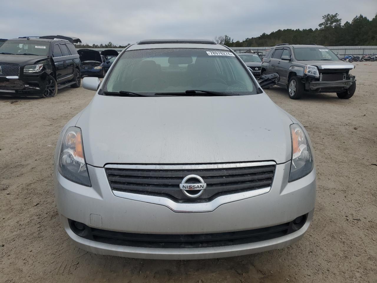 2009 Nissan Altima - Image 5