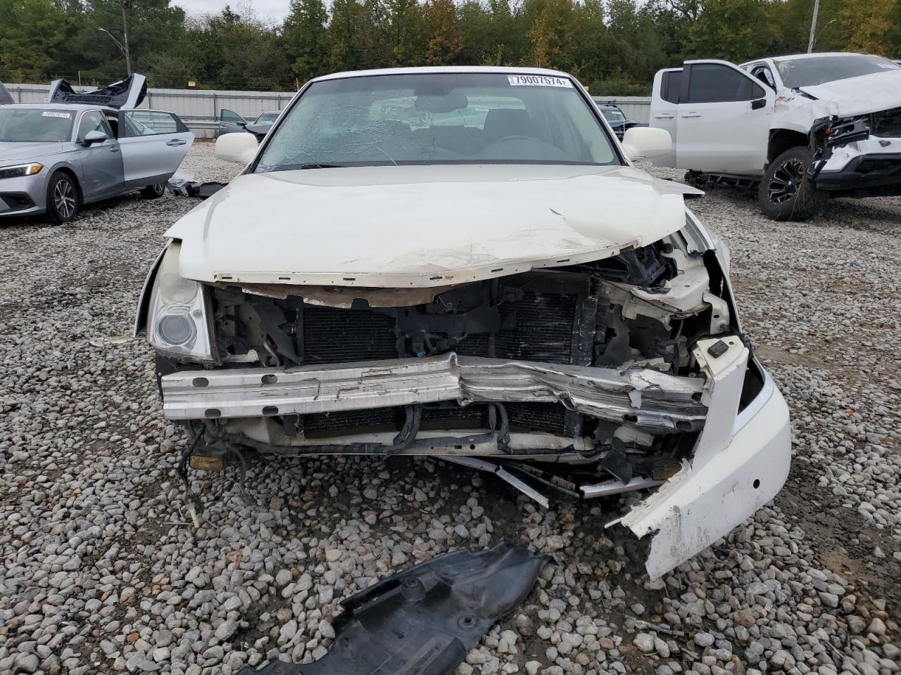 2007 Cadillac DTS - Image 5