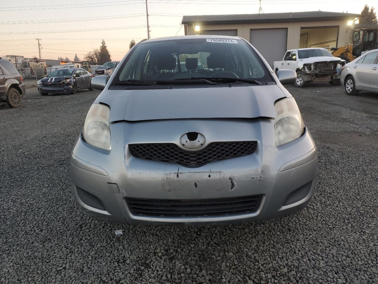 2010 Toyota Yaris - Image 5