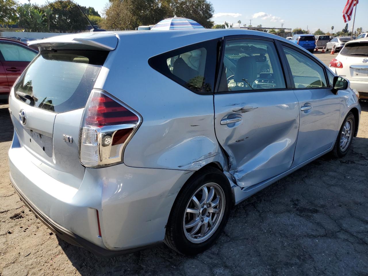 2015 Toyota Prius - Image 3