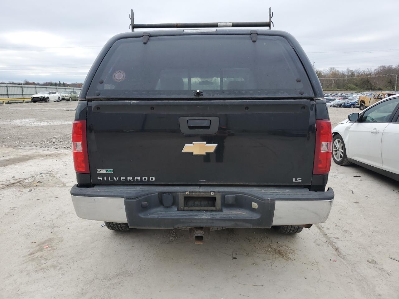 2011 Chevrolet Silverado - Image 6