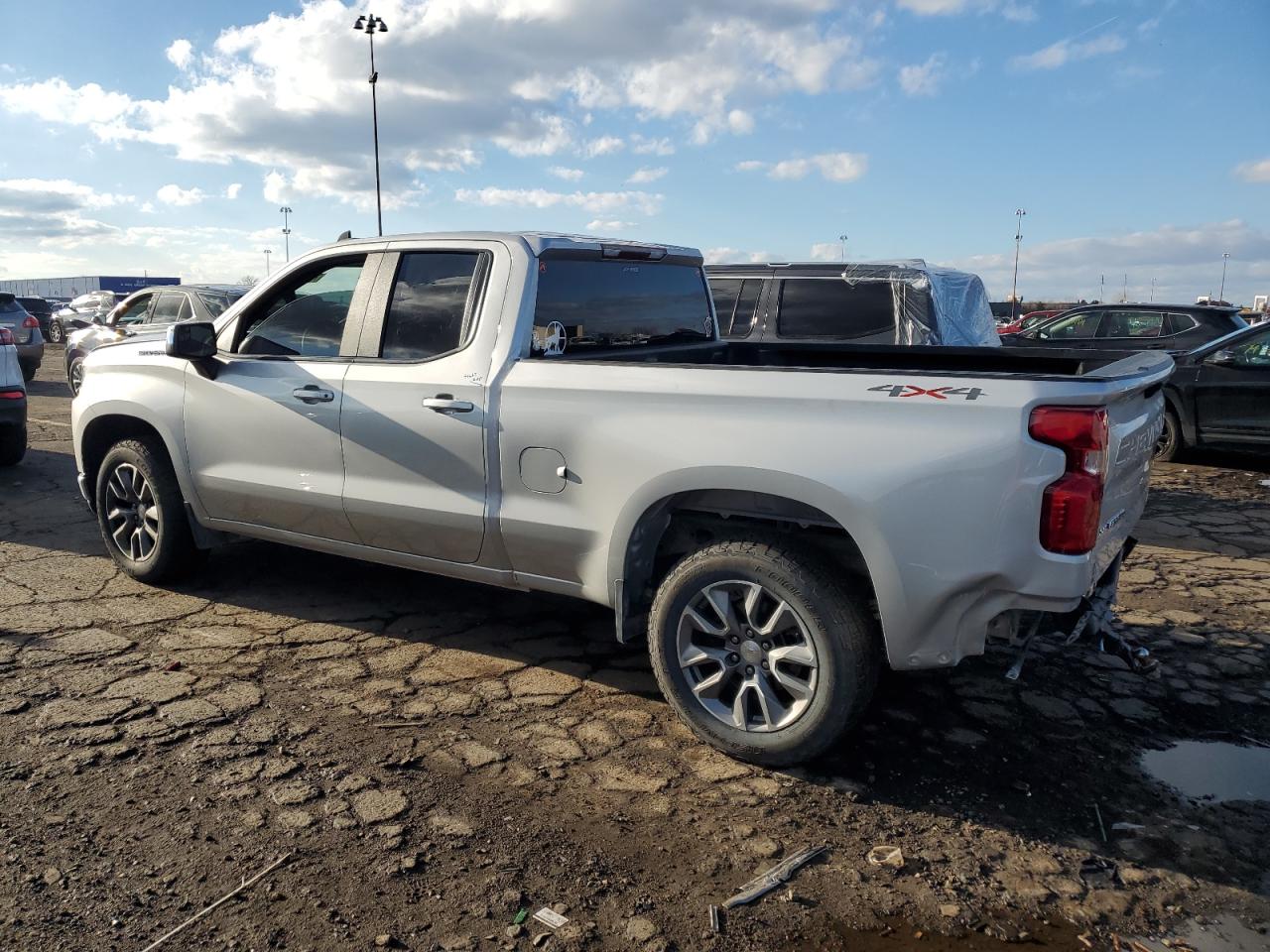 2020 Chevrolet Silverado - Image 2