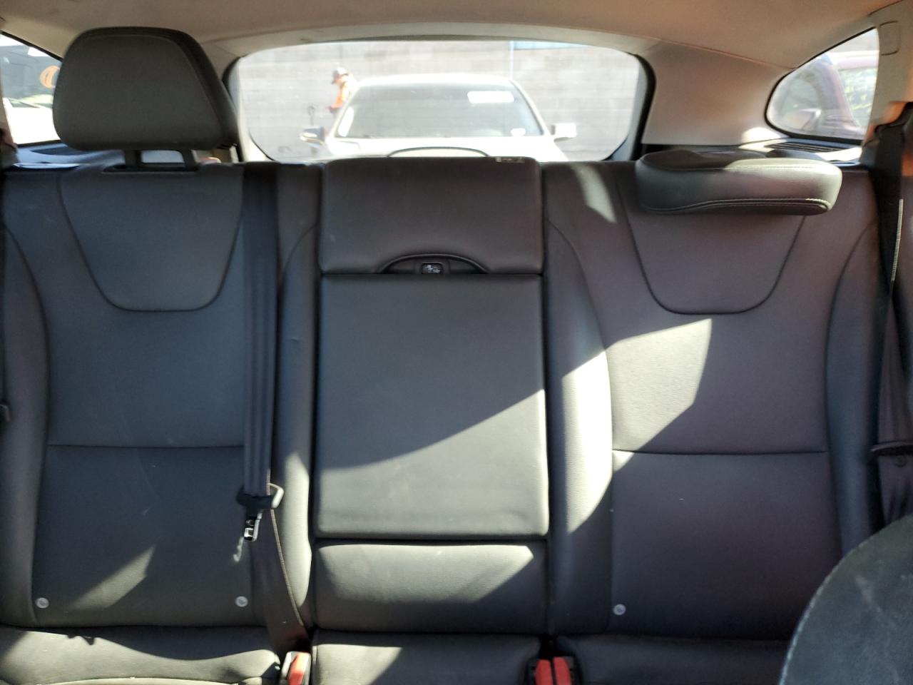 2018 Volvo V60 - Image 10