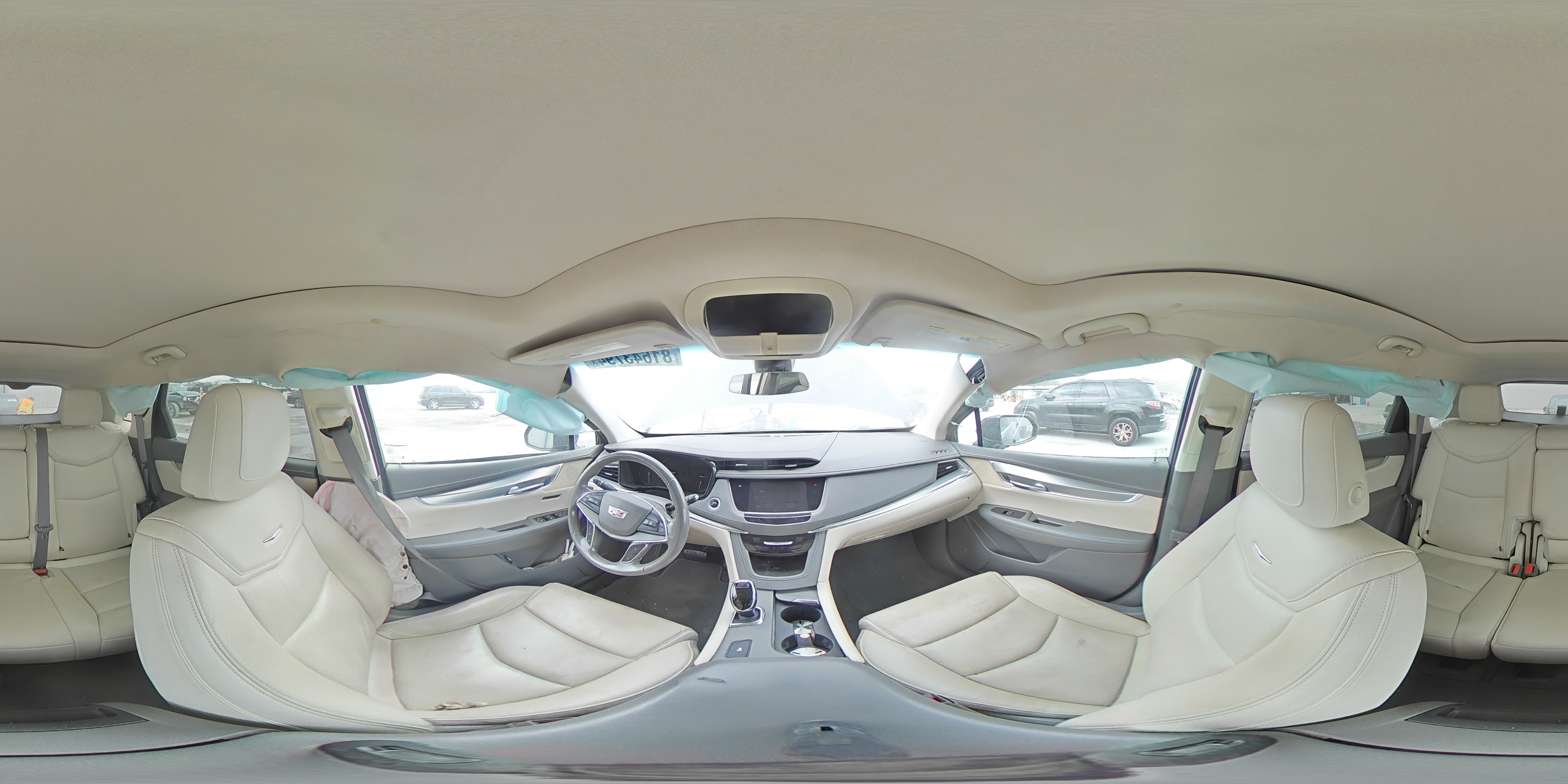 2019 Cadillac XT5 - Image 13