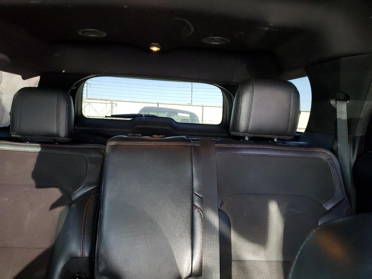 2018 Ford Explorer - Image 10