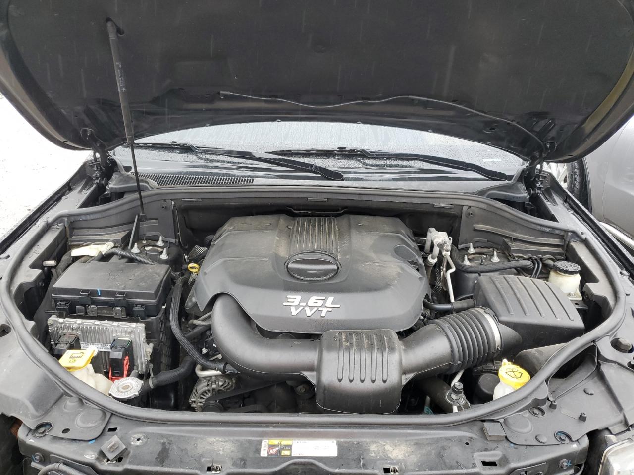 2014 Jeep Grand Cherokee - Image 13