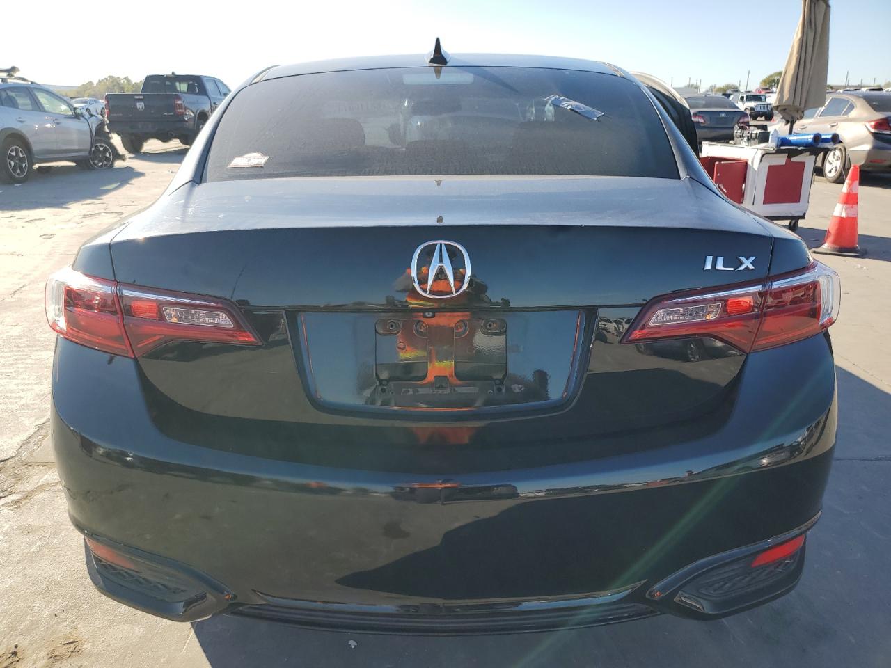 VIN 19UDE2F70GA013257 2016 ACURA ILX no.6