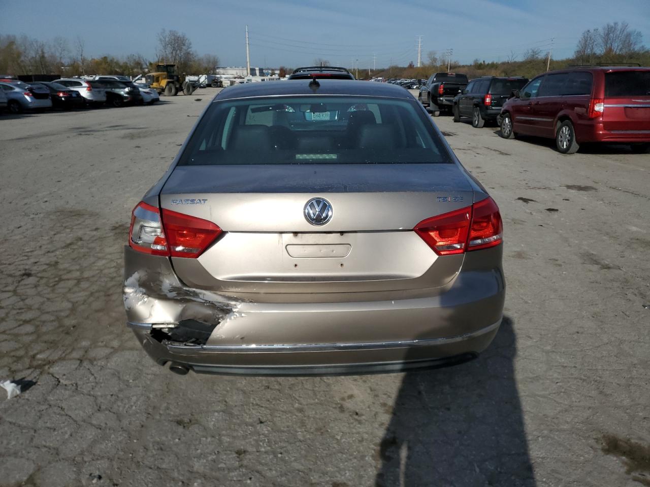 2015 Volkswagen Passat - Image 6