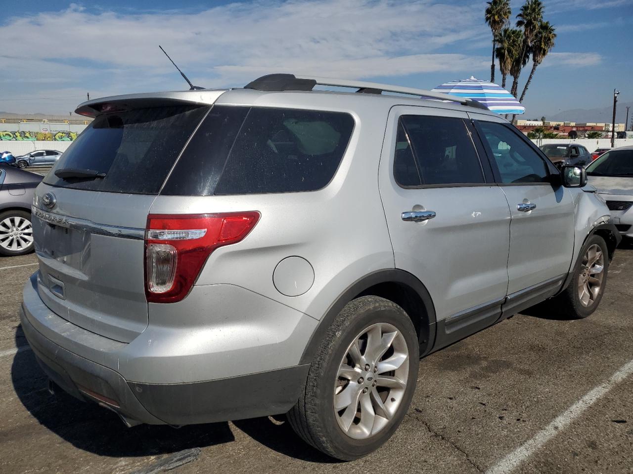 VIN 1FM5K7D83EGB44144 2014 FORD EXPLORER no.3