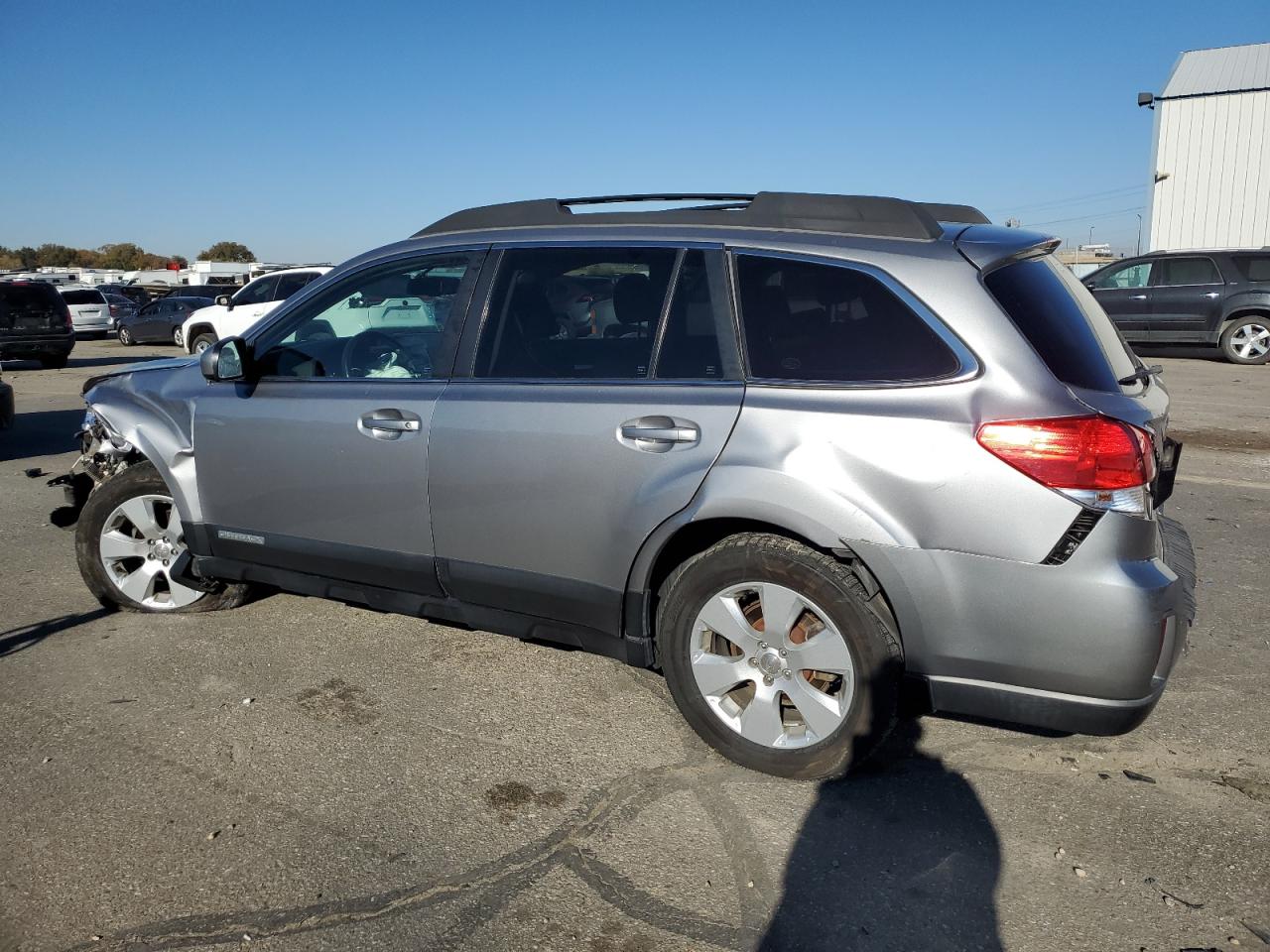 2011 Subaru Outback - Image 2