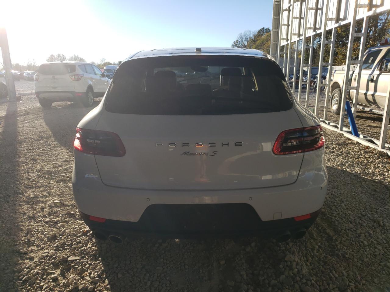 2016 Porsche Macan S VIN: WP1AB2A51GLB49724 Lot: 79555044