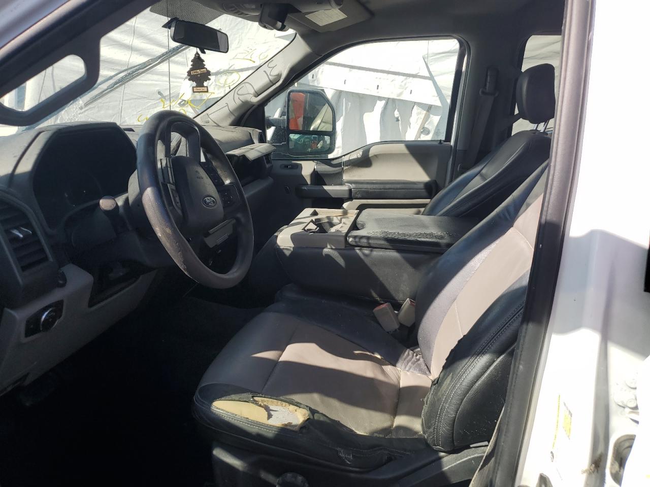 2019 Ford F250 - Image 7