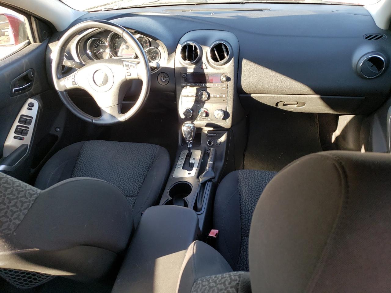 2010 Pontiac G6 - Image 8