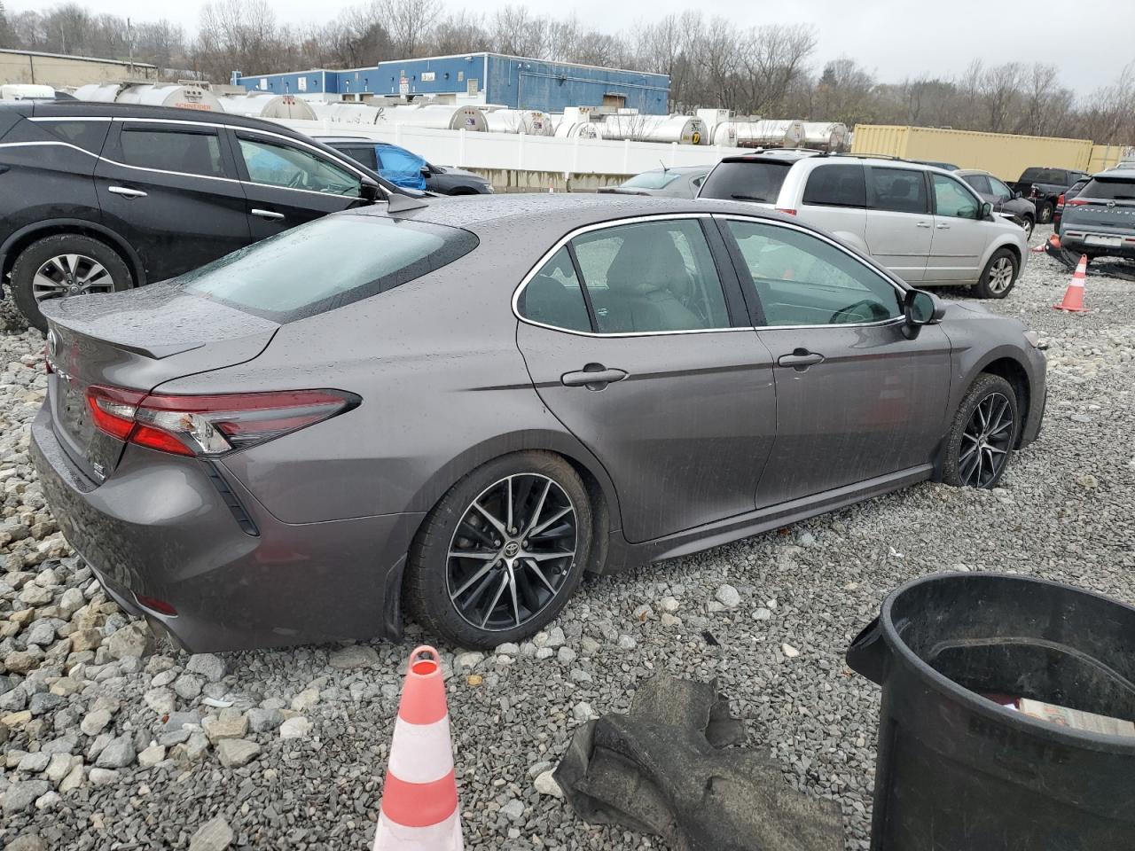 VIN 4T1G11BKXPU086366 2023 TOYOTA CAMRY no.3