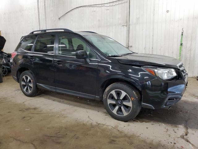  SUBARU FORESTER 2017 Черный