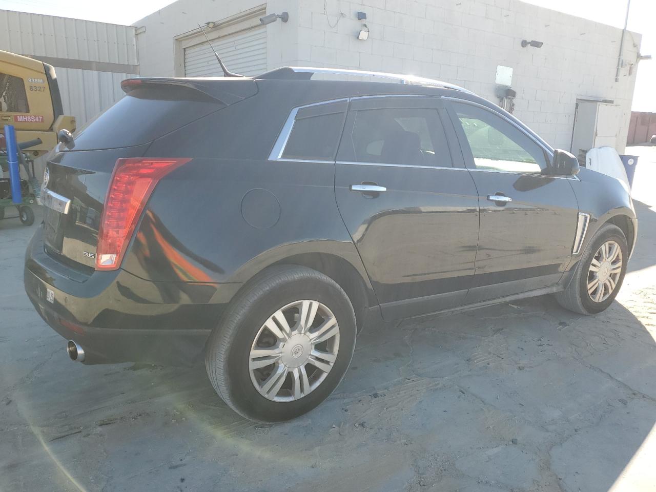 VIN 3GYFNBE36ES545642 2014 CADILLAC SRX no.3