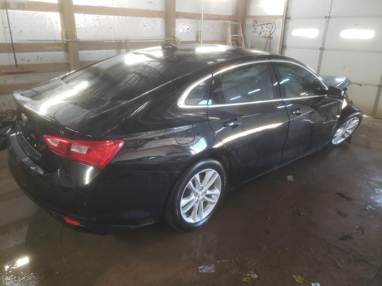 2017 Chevrolet Malibu - Image 3