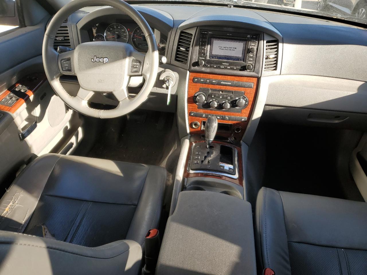2005 Jeep Grand Cherokee - Image 8