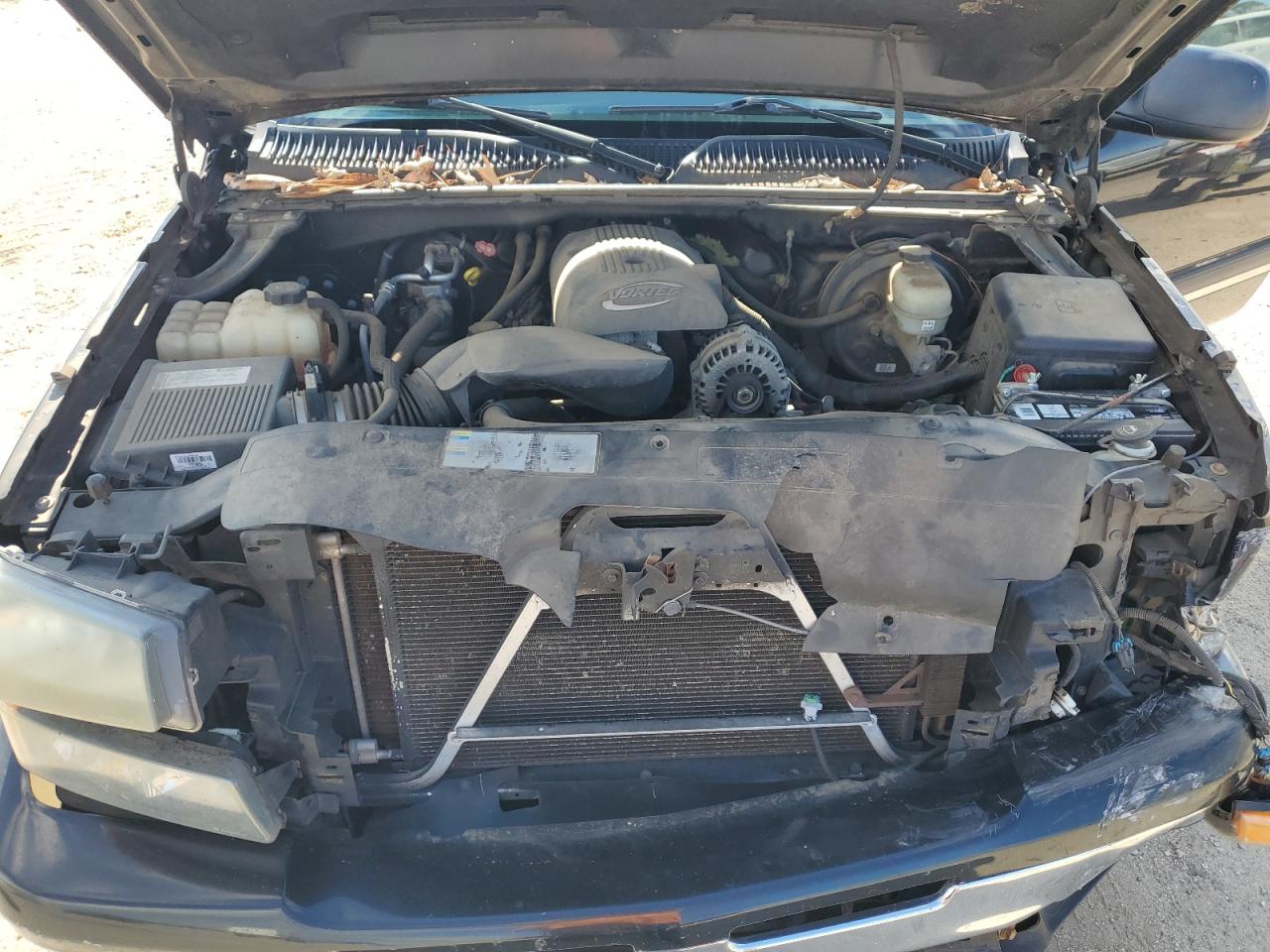 2007 Chevrolet Silverado - Image 12