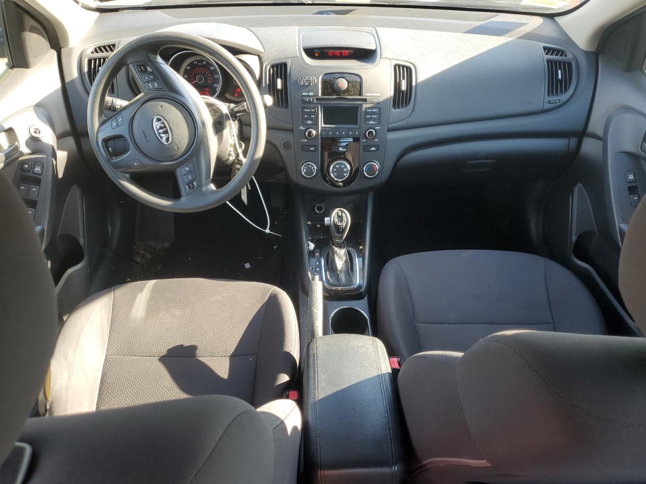 2012 Kia Forte - Image 8
