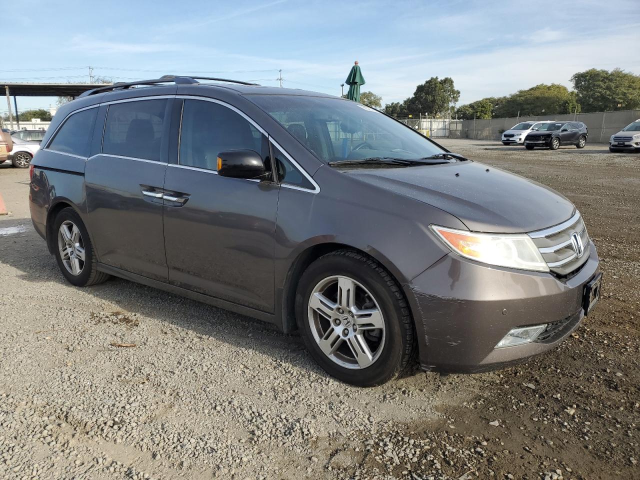 2012 Honda Odyssey - Image 4