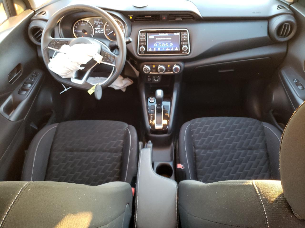 2021 Nissan Kicks - Image 8