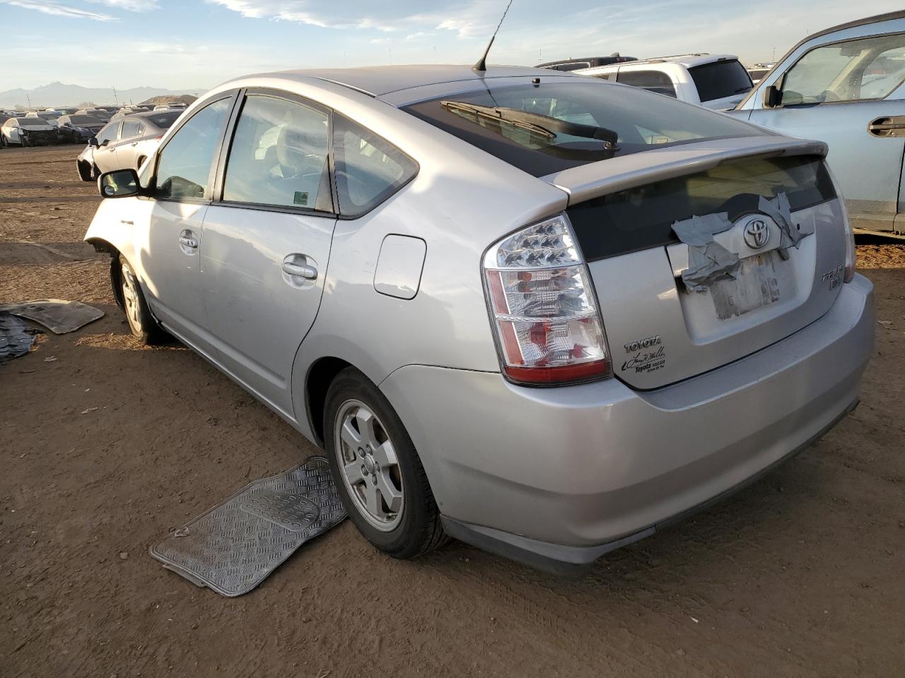 2007 Toyota Prius VIN: JTDKB20U077680954 Lot: 81937414