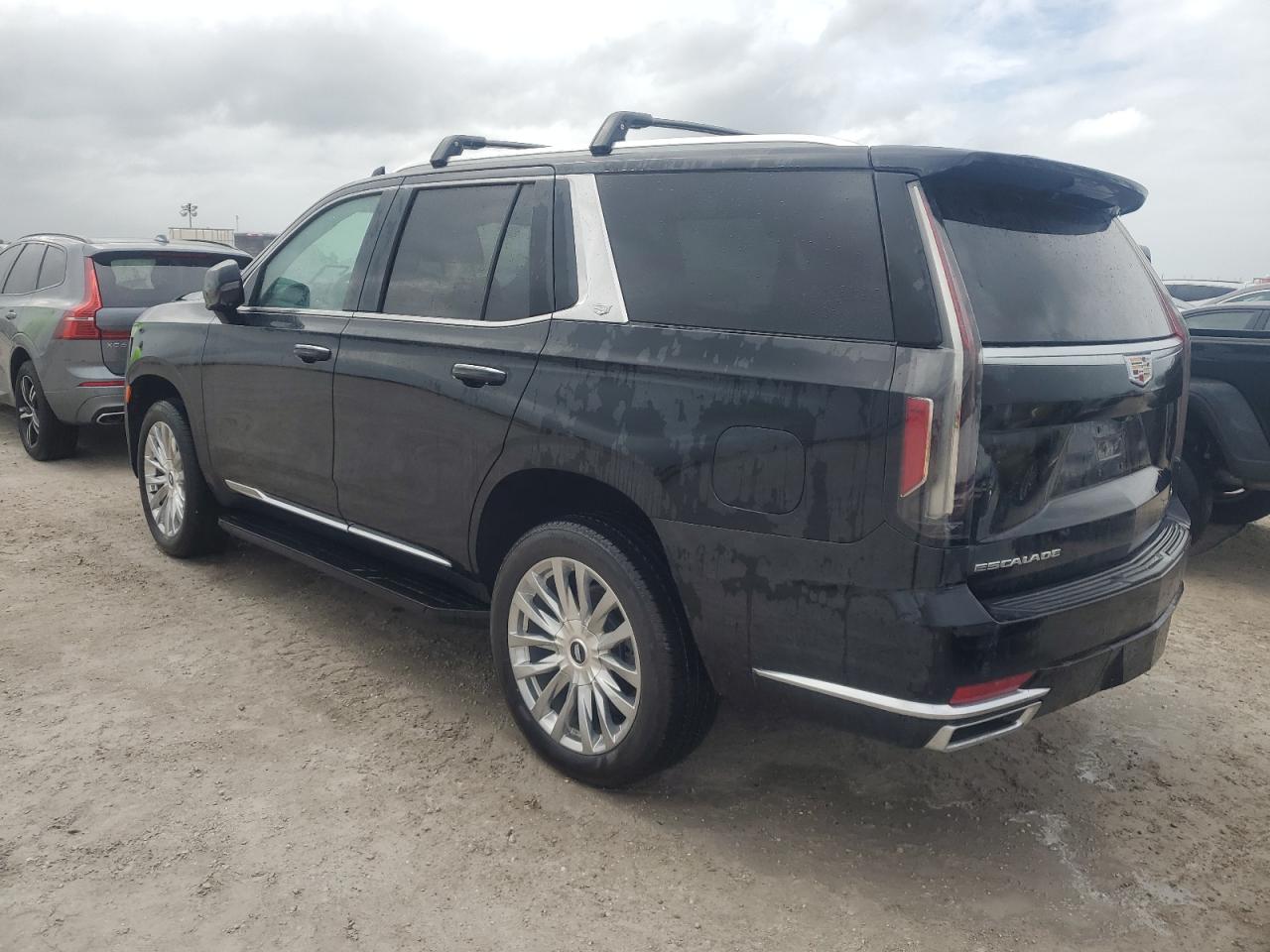 VIN 1GYS4BKL0NR345977 2022 CADILLAC ESCALADE no.2