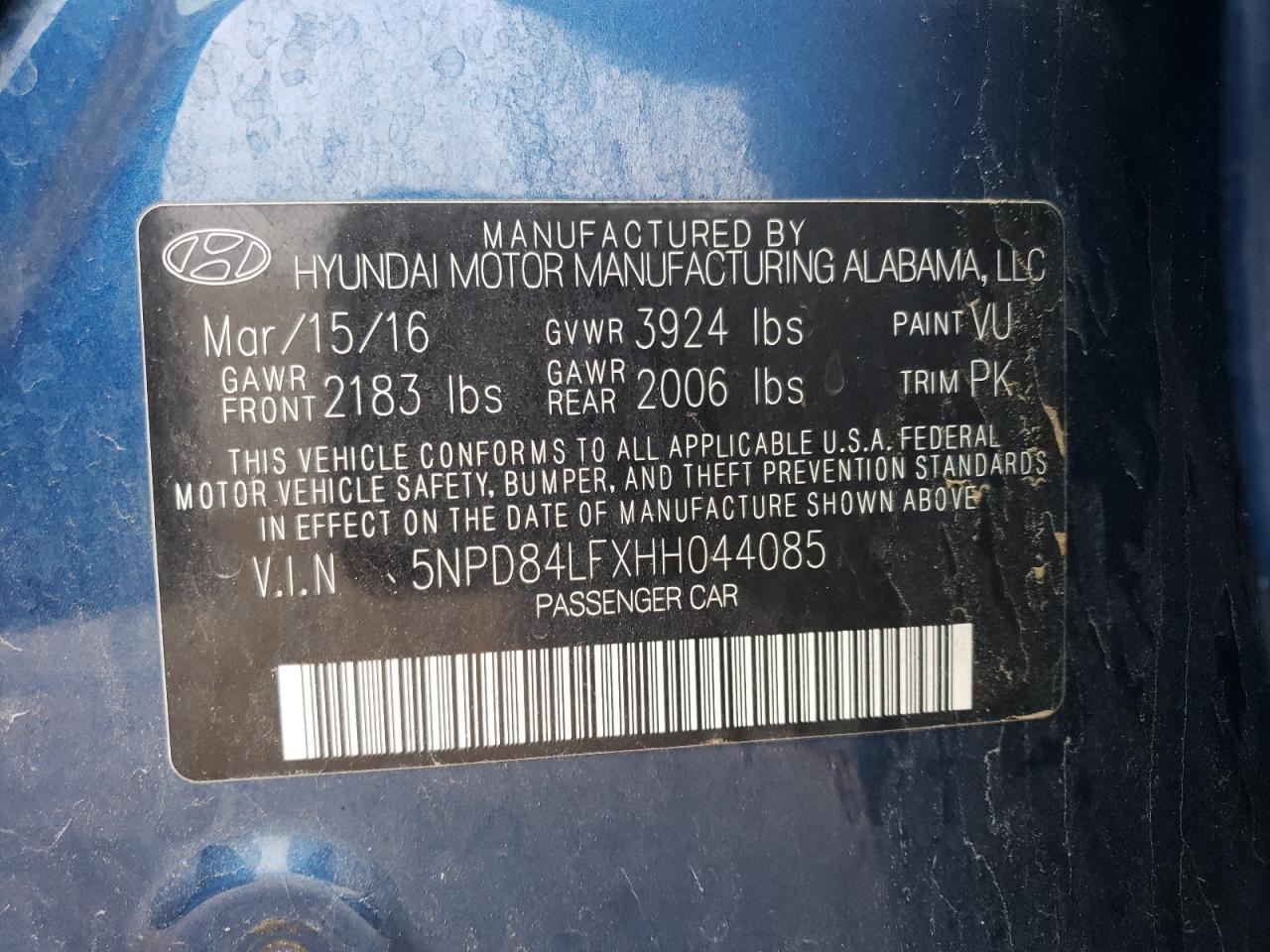 2017 Hyundai Elantra - Image 12
