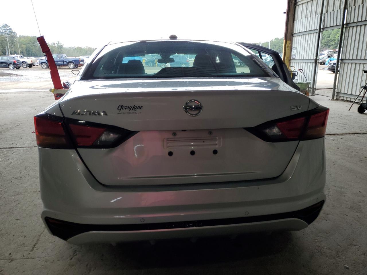 2021 Nissan Altima - Image 6