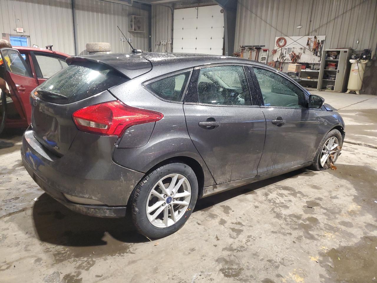2017 Ford Focus - Image 3