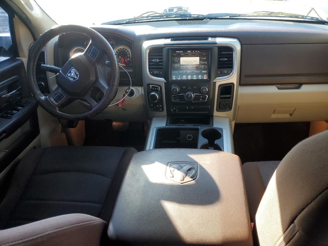 2014 RAM 1500 - Image 8