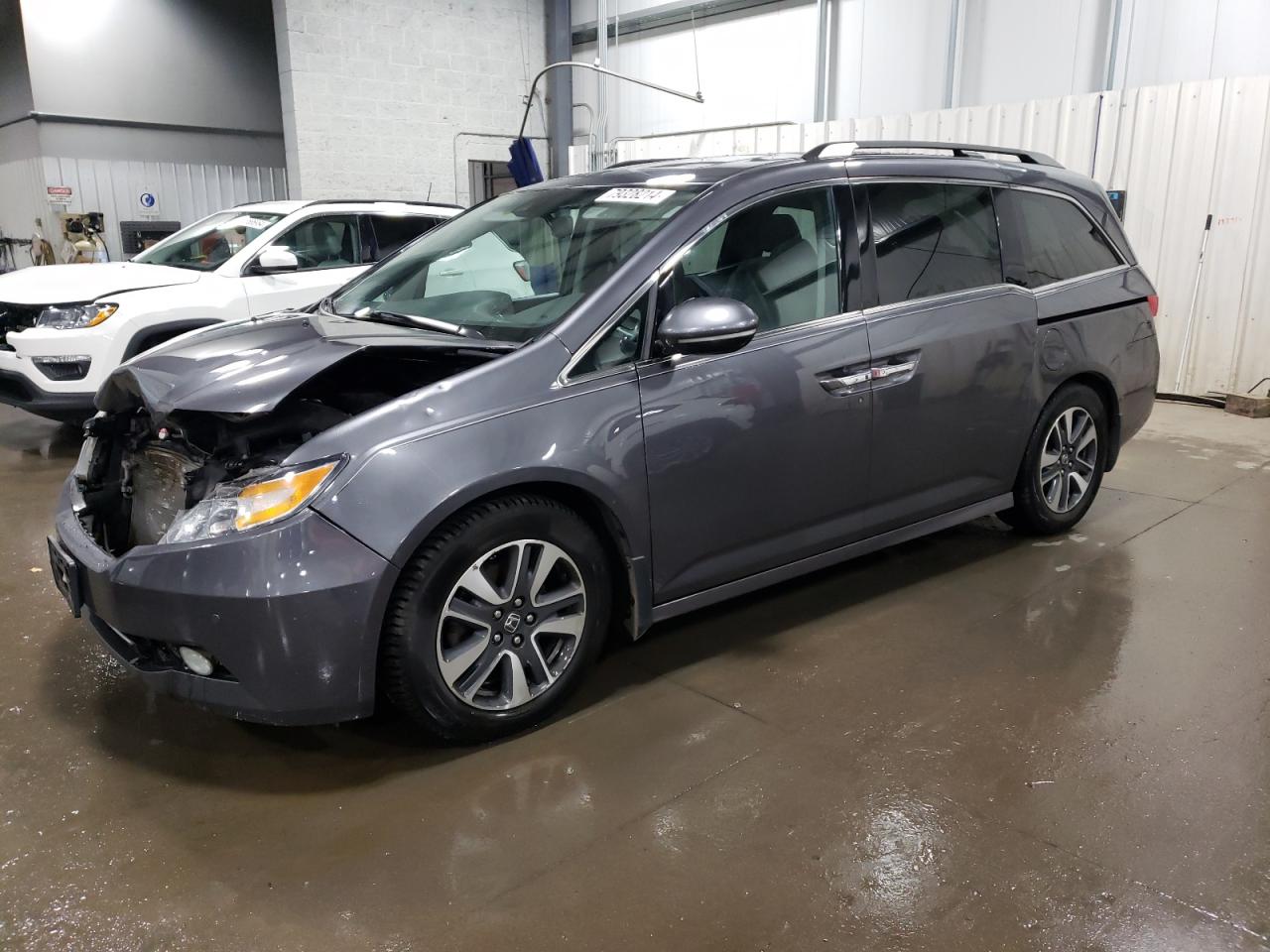 2016 Honda Odyssey - Image 1