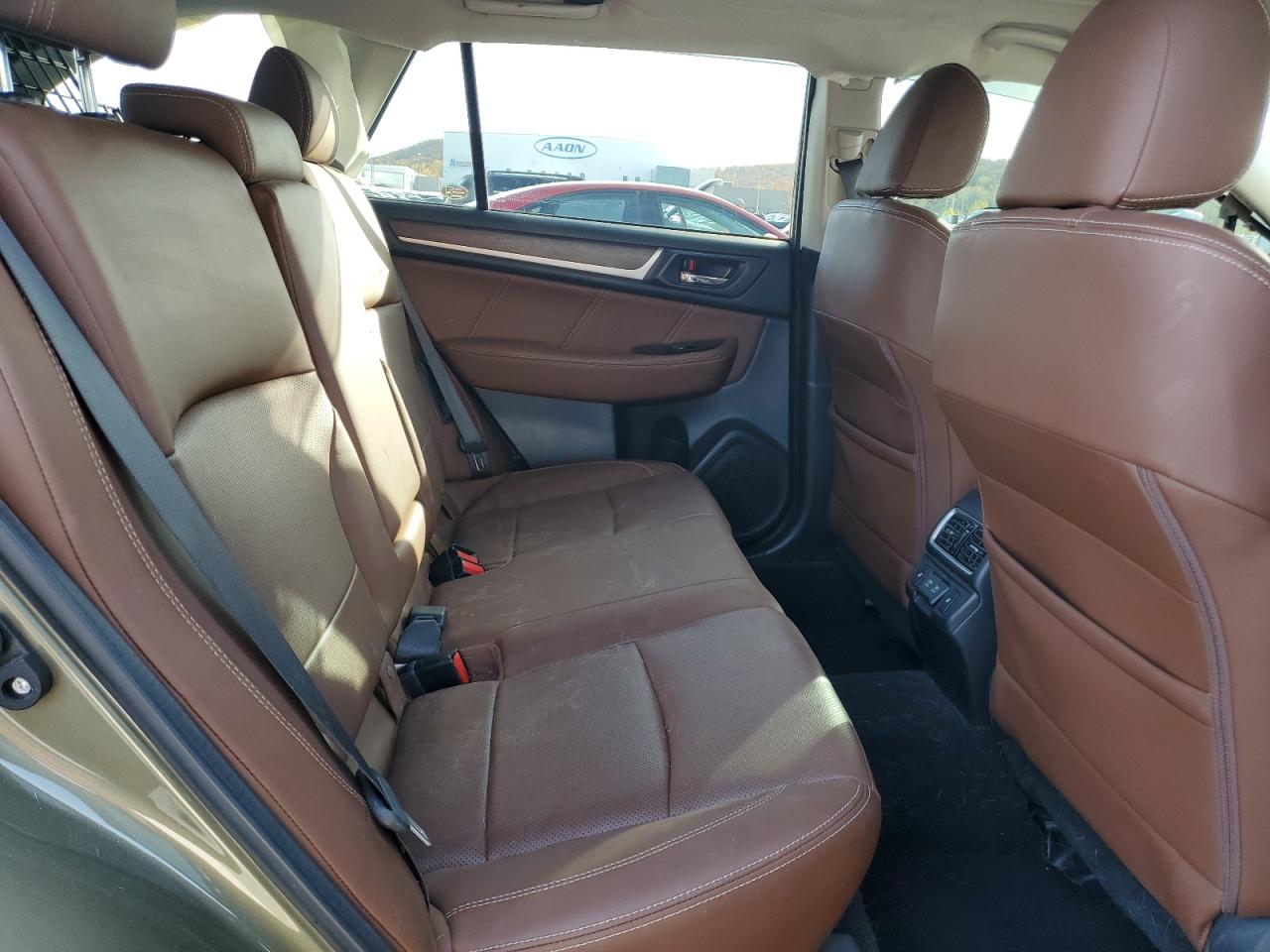 2019 Subaru Outback - Image 11
