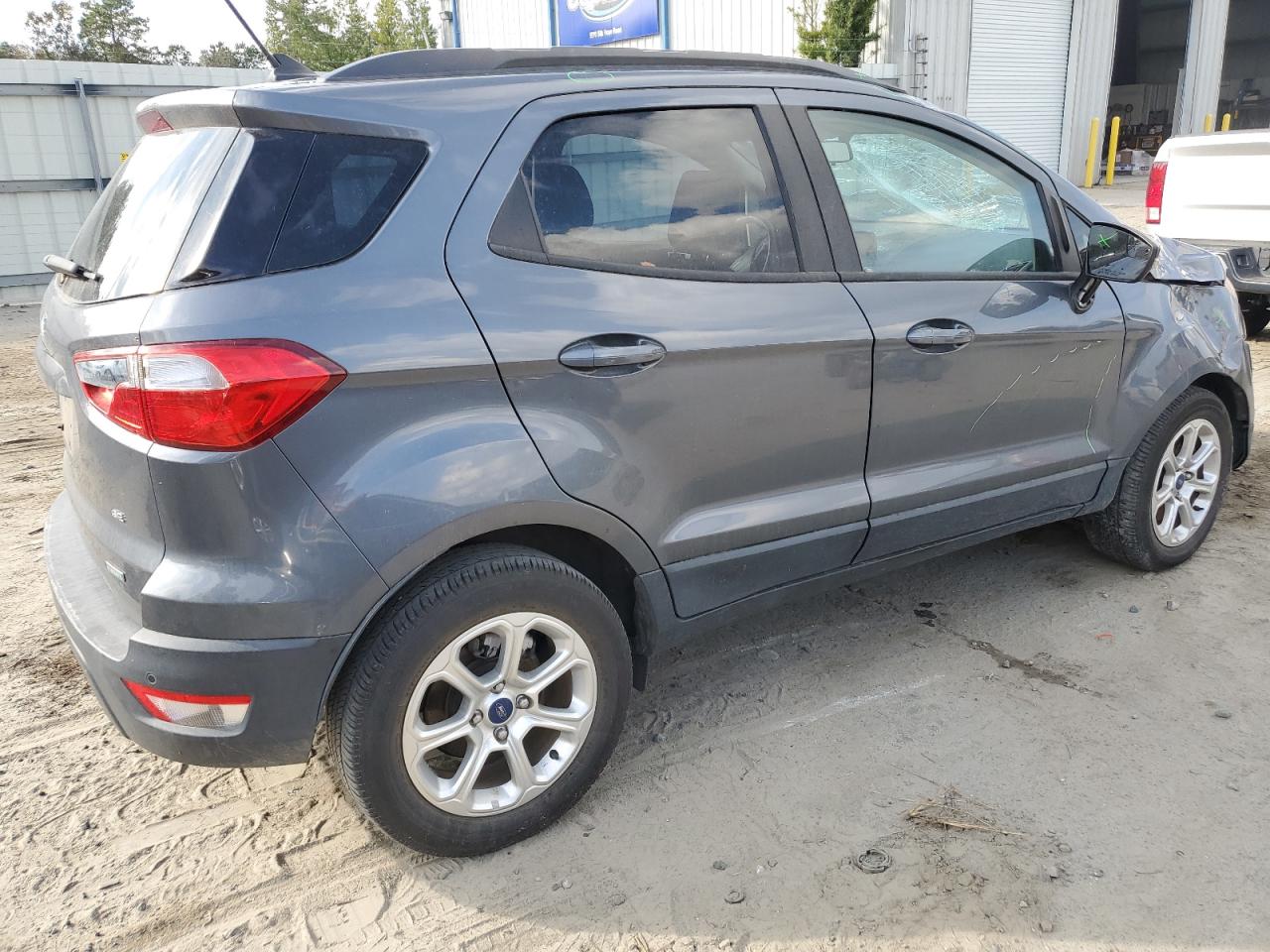 VIN MAJ3P1TE3JC158828 2018 FORD ECOSPORT no.3