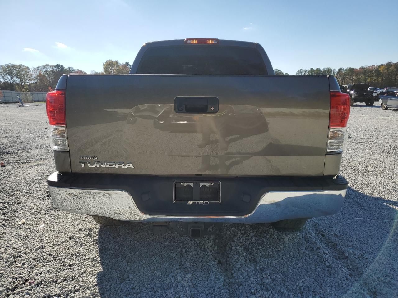 2011 Toyota Tundra - Image 6