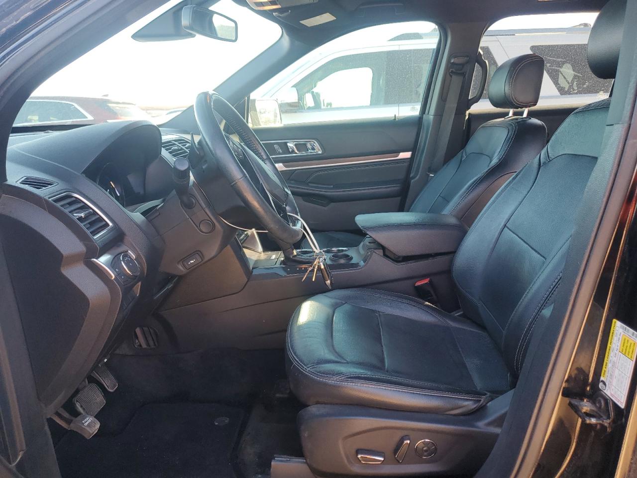 2017 Ford Explorer - Image 7