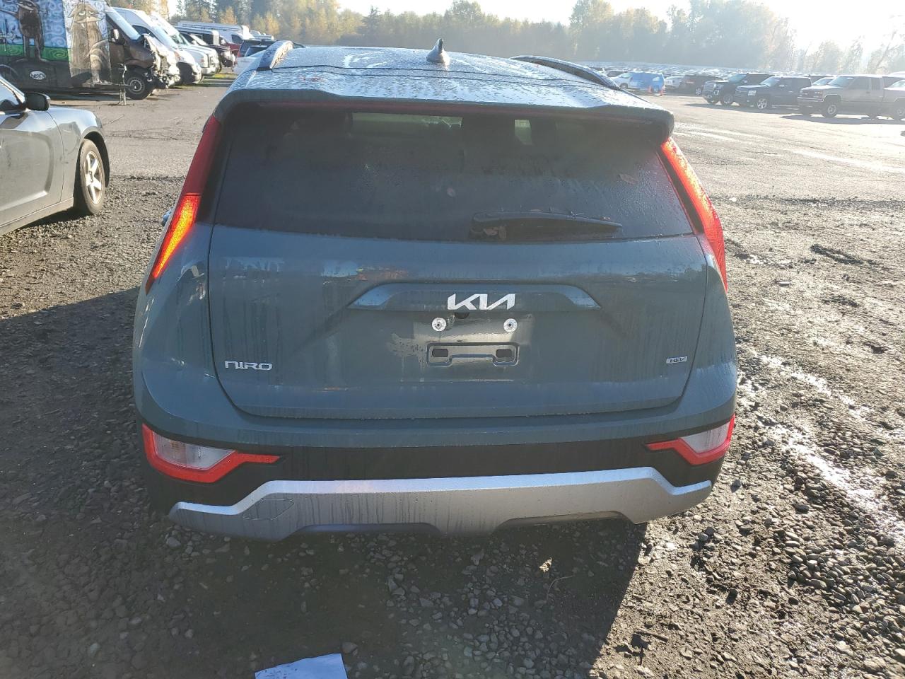 2023 Kia Niro - Image 6