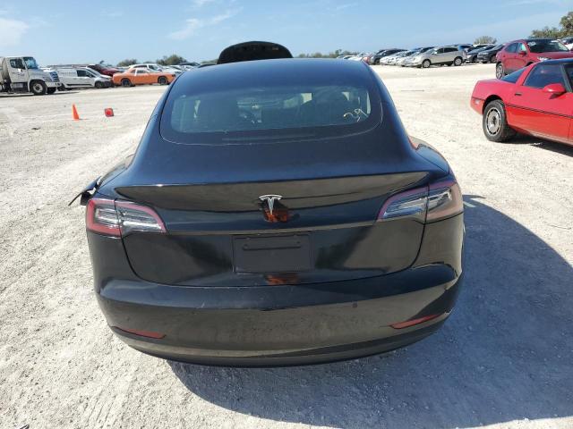  TESLA MODEL 3 2021 Черный