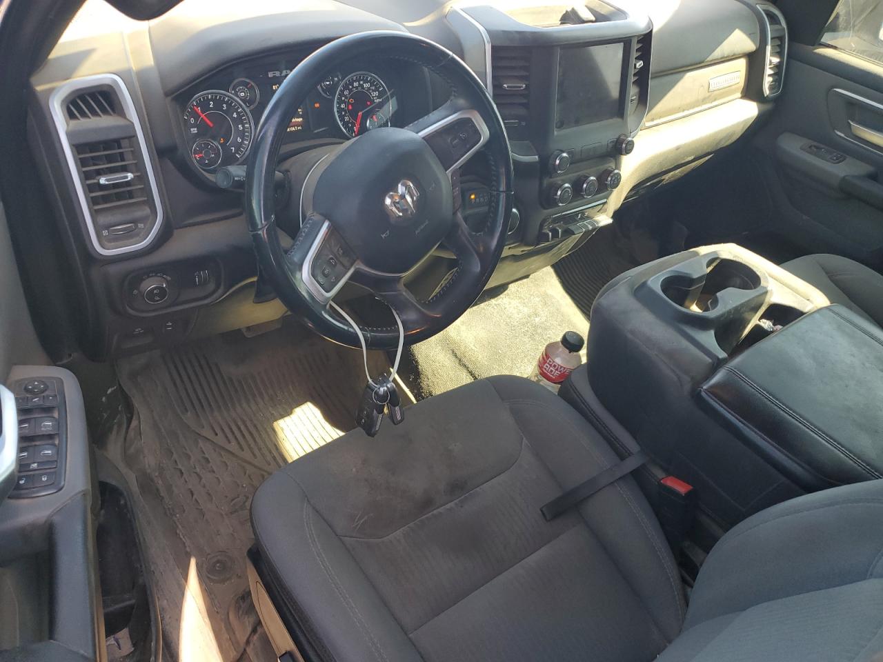 2021 RAM 1500 - Image 8