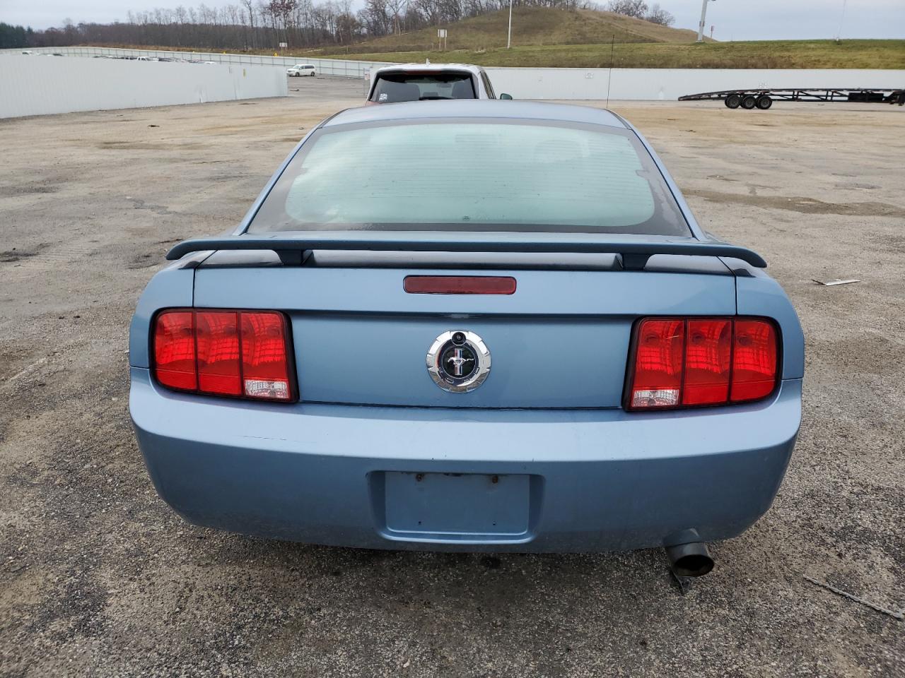 2005 Ford Mustang VIN: 1ZVFT80N355171943 Lot: 80483514