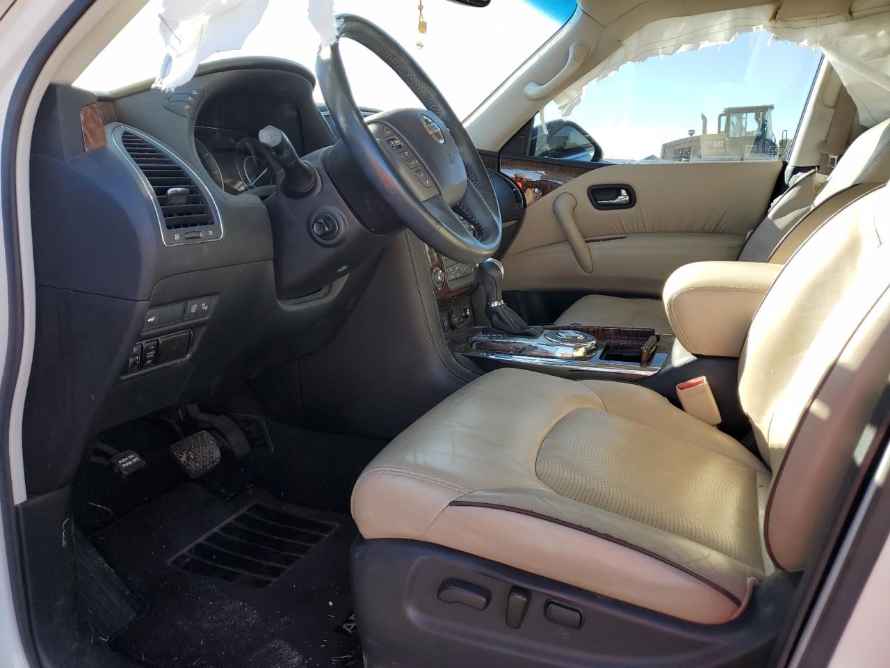 2017 Nissan Armada - Image 7