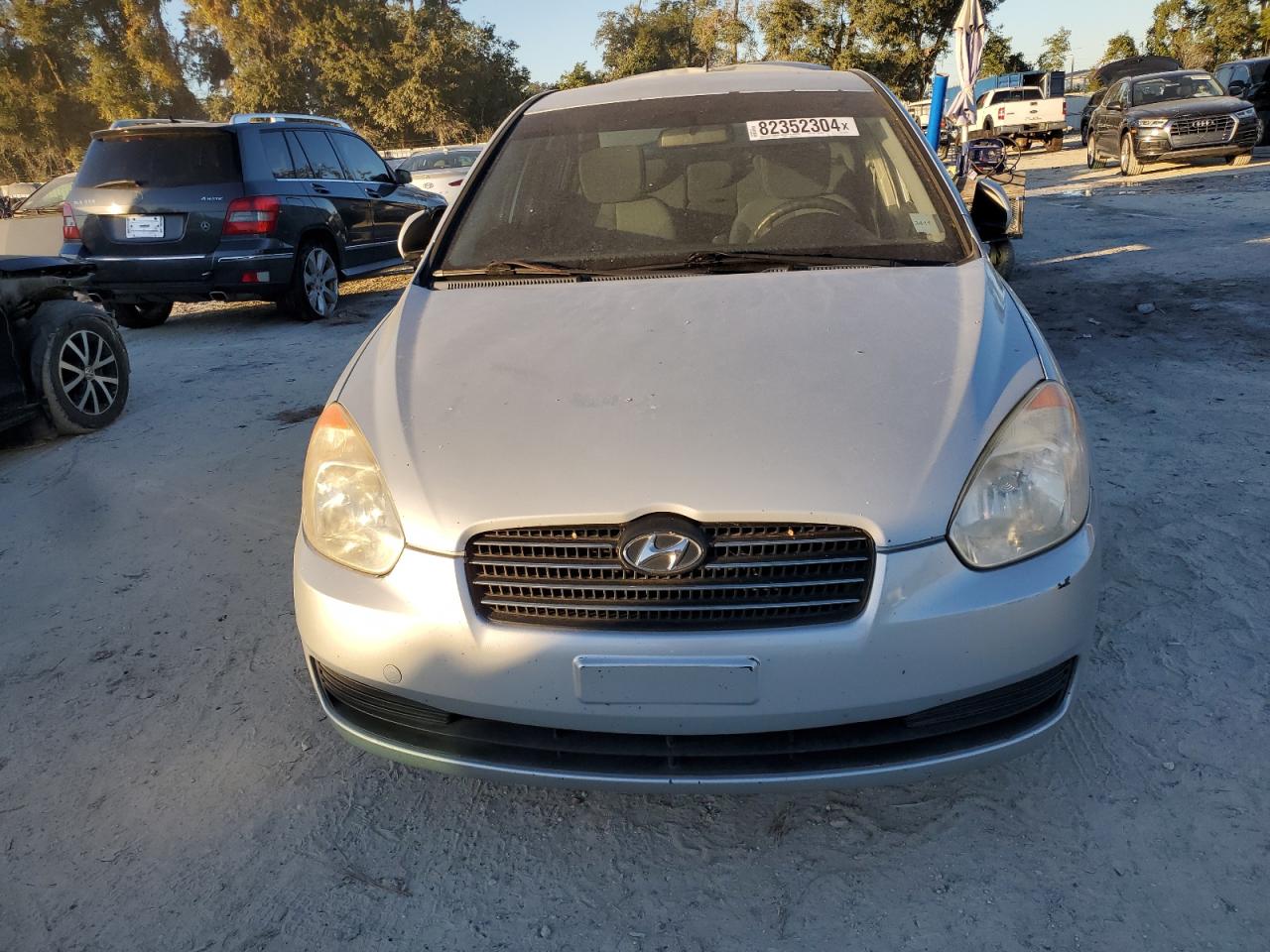 2011 Hyundai Accent - Image 5